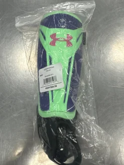 NEW Under Armour CHALLENGE Soccer Shin Guards Youth Turquoise LG