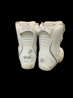 Used 5150 GIRLS SNOWBOARD BOOTS Girls Snowboard Boots Pink And White Junior 05