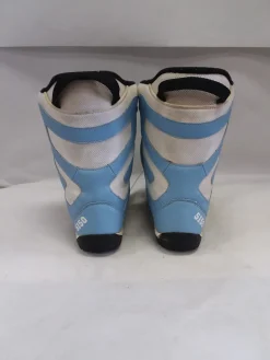 Used 5150 Junior 04 Girls' Snowboard Boots