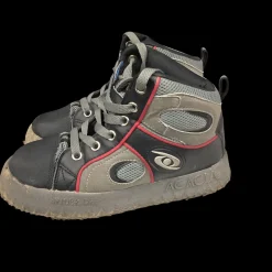 Used Acacia Broomball/Curling Shoes Junior 05