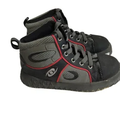 Used Acacia Senior 7 Broomball and Curling Shoes