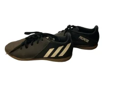 Used Adidas Soccer Indoor Shoes Black Senior 8