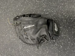 Used Akadema ANF71 BB/SB First Base RH Throw Black 12 1/2