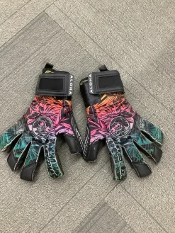 Used ALOHA GOALIE GLOVES Soccer Goalie Gloves Black 10