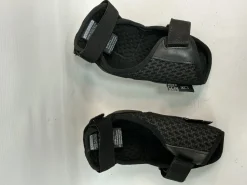 Used Alpine Stars Junior Knee Guard Black XS