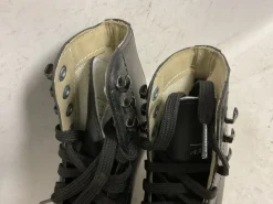Used AMERICAN Boys Figure Skates Black Junior 01