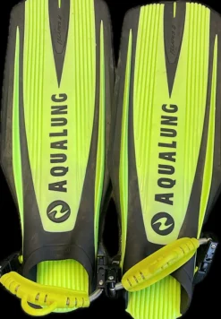 Used Aqua Lung BLADES 2 Underwater Dive Fins Optic Yellow LG