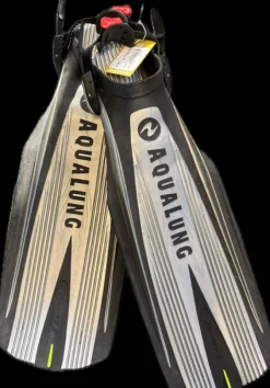 Used Aqua Lung Underwater Fins Silver Fits all
