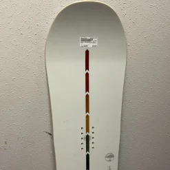 Used Arbor POPPARAZZI Womens Snowboard Only White And Red 144 cm