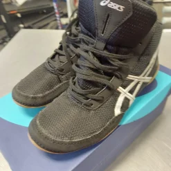 Used Asics Boxing Shoes Black Senior 8.5