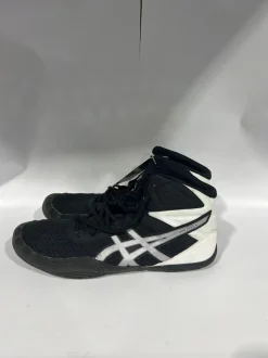 Used Asics Senior 13 Boxing Shoes