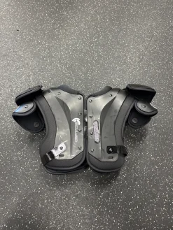 Used Battle Sports PHANTOM YOUTH FB Shoulder Pads Black LG