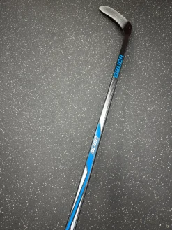 Used Bauer 3000 Youth Wood Str Grip