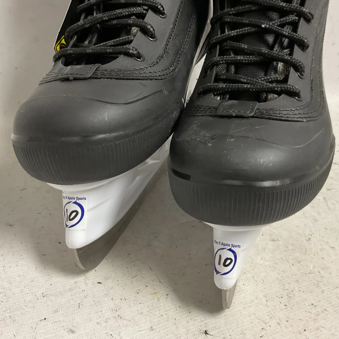 Used Bauer COLORADO Mens Softboot Skate Black Senior 10