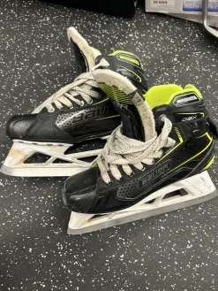 Used Bauer GSX Senior Goalie Skate Senior 6.5