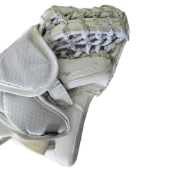 Used Bauer HYPERLITE CATCHER Senior Goalie Catcher White