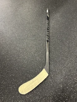 Used Bauer NEXUS 1000 Youth One Piece Right 50 Flex