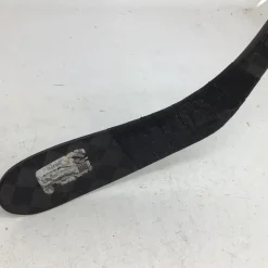 Used Bauer NEXUS GEO 40 FLEX P28 HOCKEY STICK RH Junior One Piece Right 40 Flex