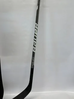 Used Bauer ONE20 Inter One Piece Right 40 Flex