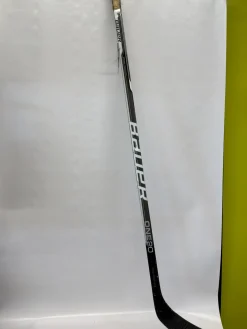 Used Bauer ONE20 Inter One Piece Right 40 Flex