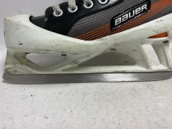 Used Bauer PERFORMANCE Junior Goalie Skate Junior 04