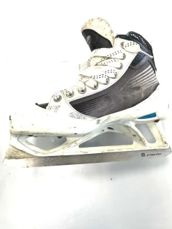 Used Bauer REACTOR Intermediate Goalie Skate Intermediate 4.0