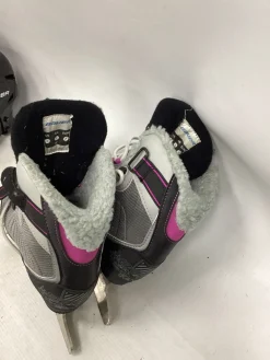 Used Bauer SKATES WomensFigure Skate Black Senior 5