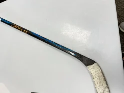 Used Bauer SYNC Junior One Piece Left 30 Flex