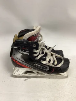 Used Bauer VAPOR X2.9 Intermediate Goalie Skate Intermediate 4.5