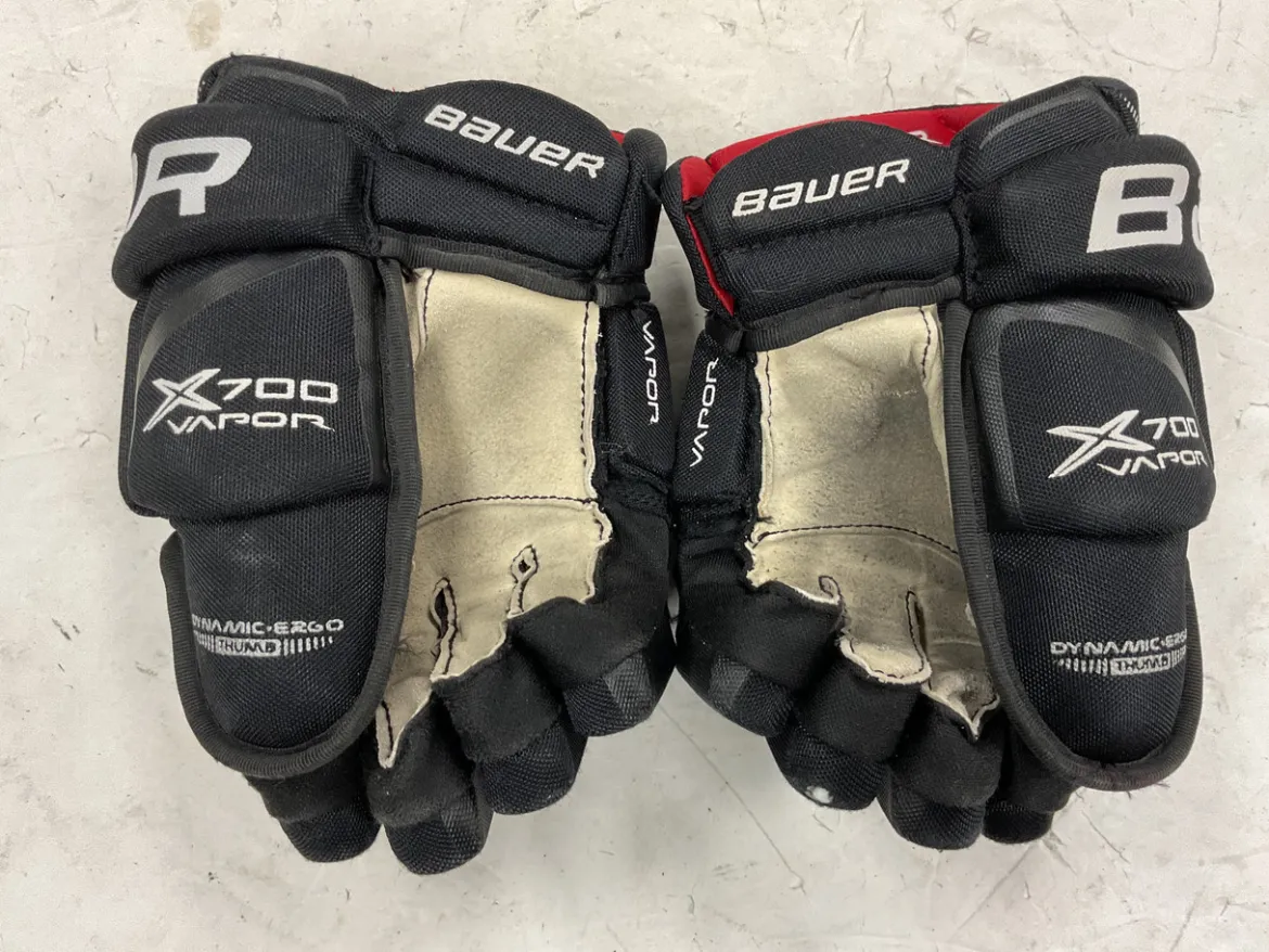 Used Bauer VAPOR X700 Junior Gloves Black And Red 11"