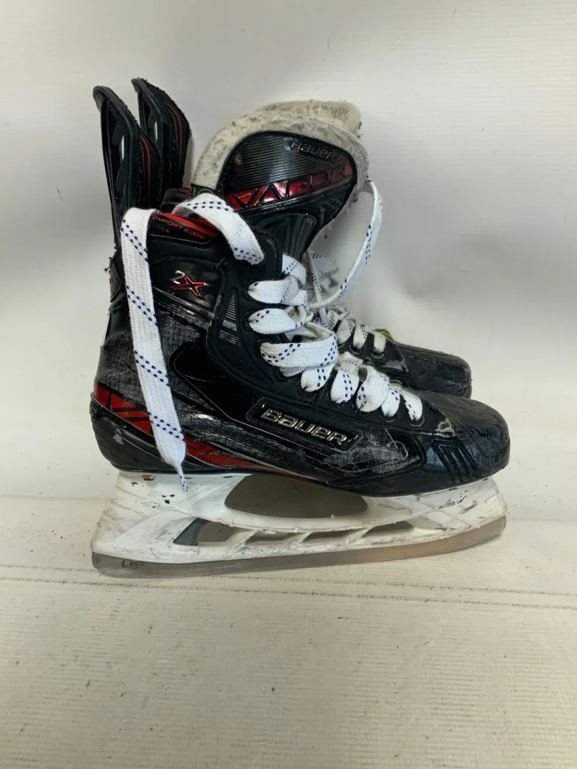 Used Bauer VAPOR 2X Senior Hockey Skate Senior 7