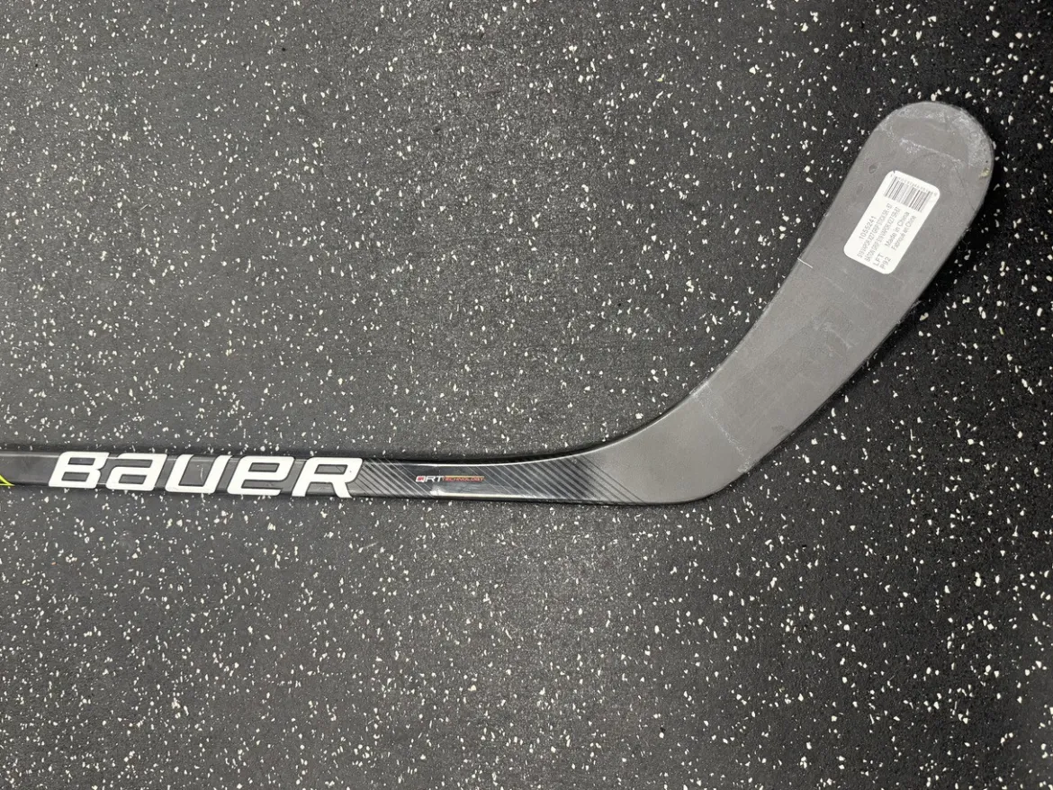 Used Bauer VAPOR X2.7 Senior One Piece Right 87 Flex