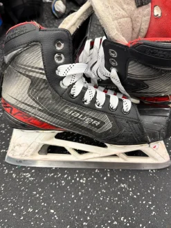 Used Bauer VAPOR X2.7 Senior Goalie Skate Senior 7.5