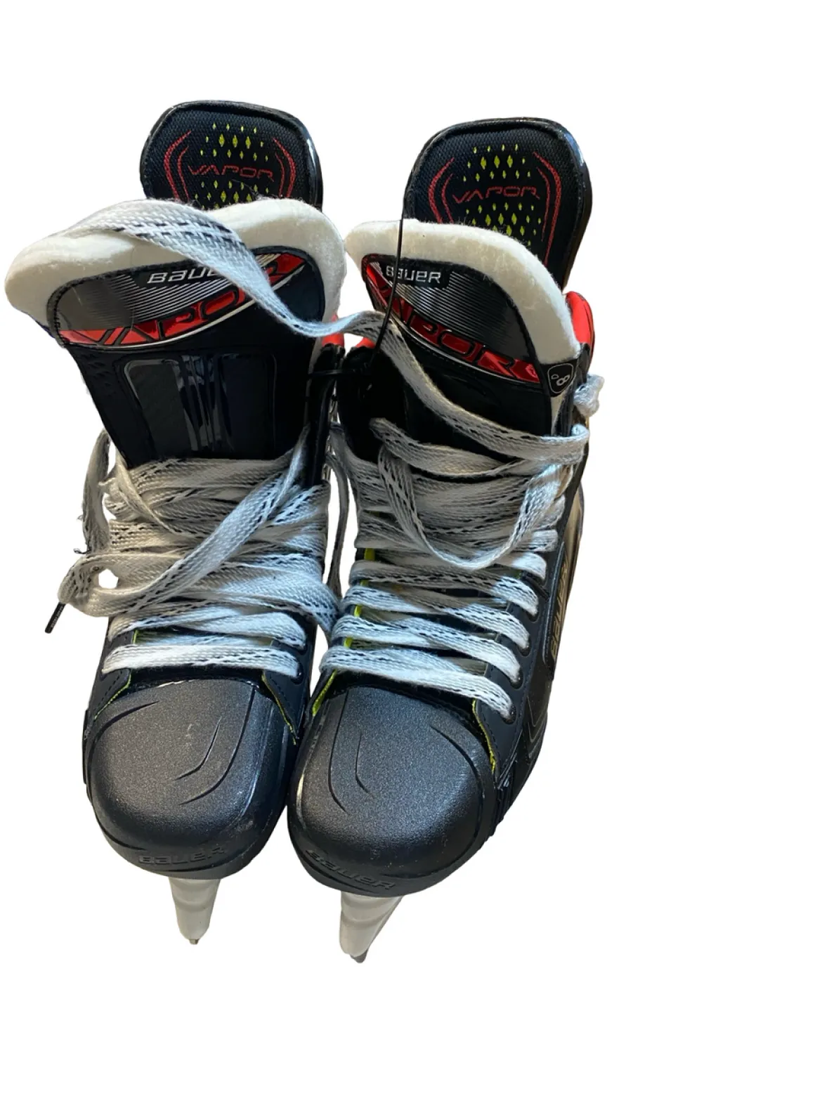 Used Bauer VAPOR 2X Senior Hockey Skate Senior 8