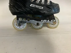 Used Bauer XR900 Child Aggressive Skates Black Youth 13.0