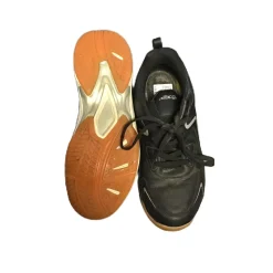 Used BCG Volleyball Shoes Adult Black Senior 10