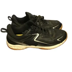 Used BCG Volleyball Shoes Adult Black Senior 10