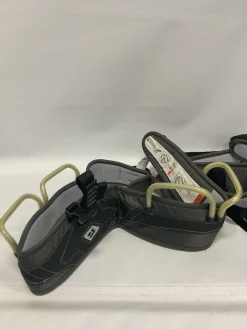 Used Black Diamond BLACK DIAMOND Climbing Harness