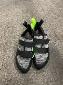Used Black Diamond Climbing Shoes Senior 10