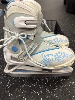 Used Bladerunner ADJ 1-4 Girls Softboot Skate White Adjustable