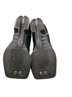 Used Boys 75MM XC Ski Boots Black YT-11