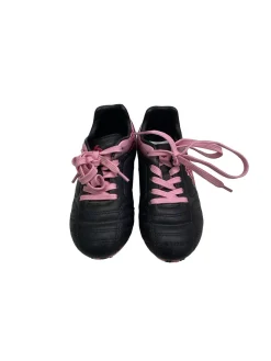 Used Brava BLK/PNK SOCCER CLEATS Soccer Cleats Black Youth 11.0