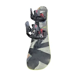 Used Burton BLUNT W/ 5TH ELEMENT BINDINGS Mens Board/Bindings Black 147 cm