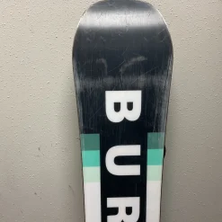 Used Burton CUSTOM S Boys Board/Binding White And Black 145 cm