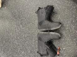 Used Burton IMPRINT 2 Mens Snowboard Boots Black Senior 13