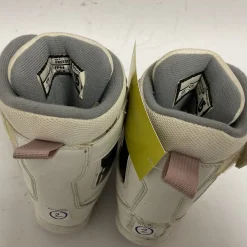 Used Burton KIDS FREESTYE Girls Snowboard Boots White Junior 02