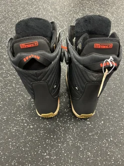 Used Burton LIMELIGHT BOA Womens Snowboard Boots Black Senior 7