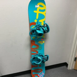 Used Burton LIPSTICK Womens Board/Bindings Royal Blue 149 cm