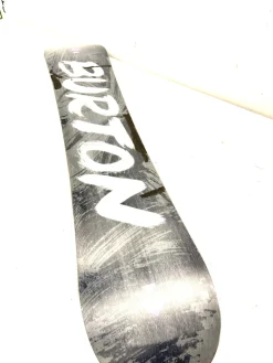 Used Burton LTR 148L Womens Snowboard Only Purple 148 cm