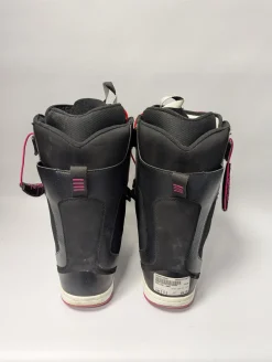 Used Burton MINI GROM SNOWBOARD BOOTS Girls Snowboard Boots Pink Youth 13.0